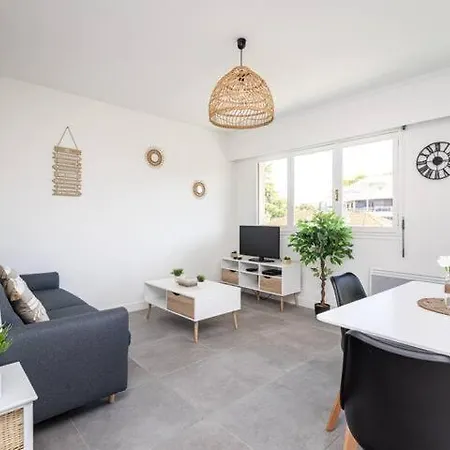 Studio Cap Antibes Juan-les-Pins Exterior photo